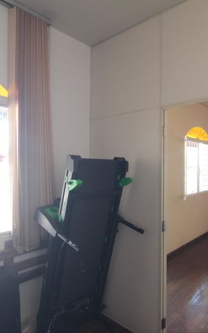 Casa à venda com 300m², 3 quartos e 4 vagasEscritório
