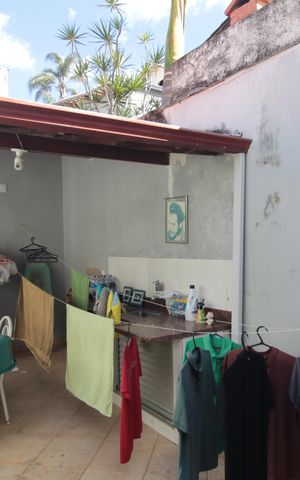 Casa à venda com 300m², 3 quartos e 4 vagasÁrea de Serviço