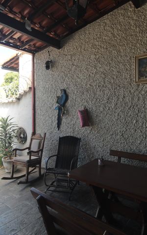 Casa à venda com 300m², 3 quartos e 4 vagasÁrea Externa