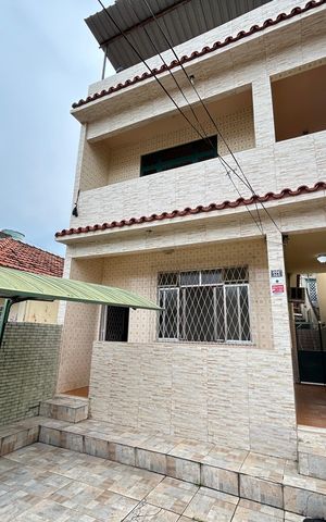 Casa para alugar com 85m², 2 quartos e 1 vagaFachada
