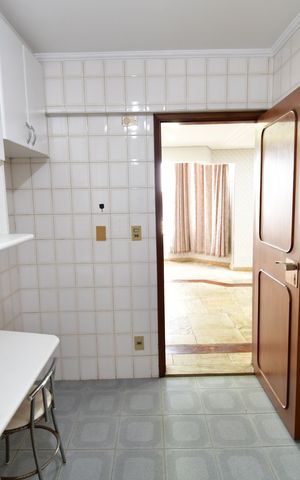 Apartamento à venda com 87m², 2 quartos e 1 vagaCozinha