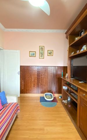 Casa à venda com 340m², 4 quartos e 3 vagas