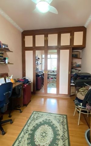 Casa à venda com 340m², 4 quartos e 3 vagas