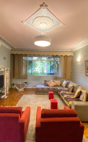 Casa à venda com 340m², 4 quartos e 3 vagas
