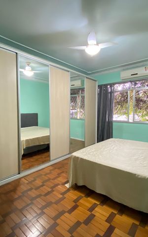 Casa à venda com 340m², 4 quartos e 3 vagas