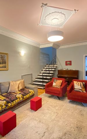 Casa à venda com 340m², 4 quartos e 3 vagas