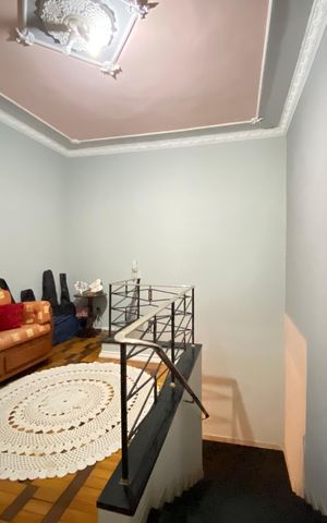 Casa à venda com 340m², 4 quartos e 3 vagas