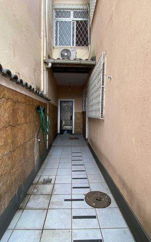Casa à venda com 340m², 4 quartos e 3 vagas
