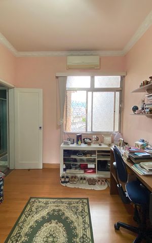 Casa à venda com 340m², 4 quartos e 3 vagas