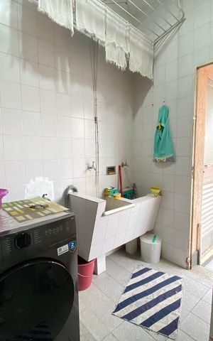 Casa à venda com 340m², 4 quartos e 3 vagas
