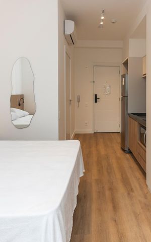 Studio à venda com 28m², 1 quarto e sem vaga Studio à venda com 28m², 1 quarto e sem vagaStudio