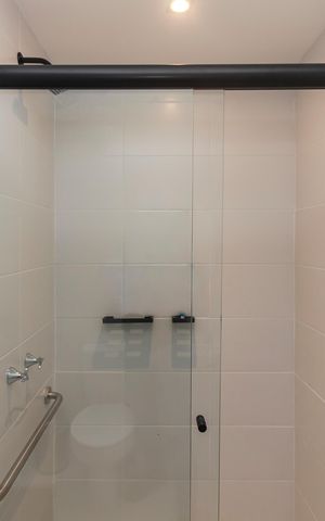 Studio à venda com 28m², 1 quarto e sem vaga Studio à venda com 28m², 1 quarto e sem vagaBanheiro