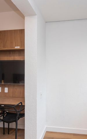 Studio à venda com 28m², 1 quarto e sem vaga Studio à venda com 28m², 1 quarto e sem vagaVaranda
