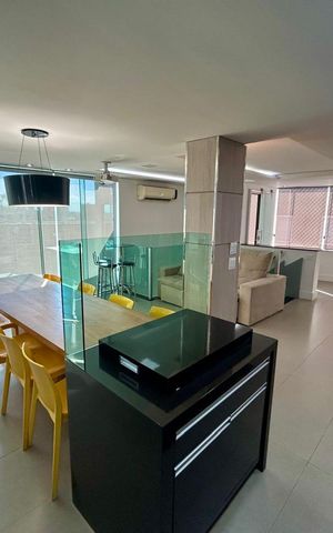 Apartamento para alugar com 220m², 3 quartos e 2 vagas