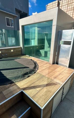 Apartamento para alugar com 220m², 3 quartos e 2 vagas