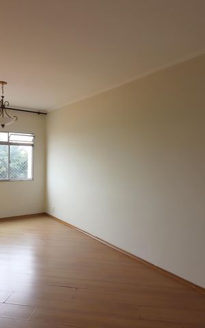 Apartamento à venda com 65m², 2 quartos e 1 vagaSala 