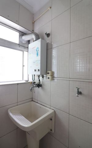 Apartamento à venda com 65m², 2 quartos e 1 vagaÁrea de Serviço