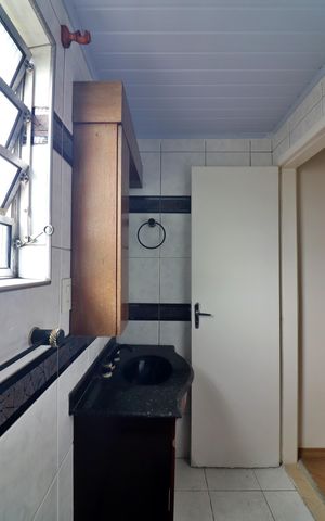 Apartamento à venda com 65m², 2 quartos e 1 vagaBanheiro Social
