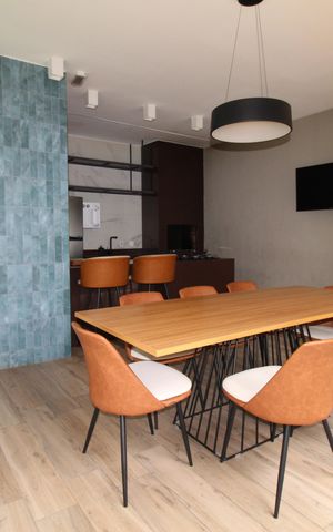 Apartamento para alugar com 77m², 2 quartos e 1 vagaÁrea comum - Churrasqueira