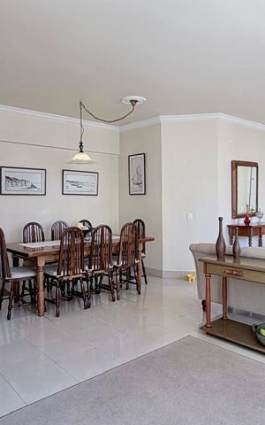 Apartamento à venda com 140m², 4 quartos e 2 vagas