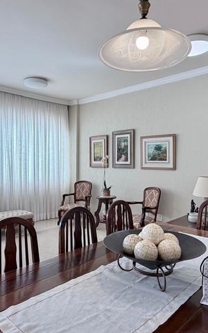 Apartamento à venda com 140m², 4 quartos e 2 vagas