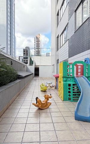 Apartamento à venda com 140m², 4 quartos e 2 vagas