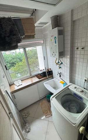 Apartamento à venda com 99m², 3 quartos e 1 vaga Apartamento à venda com 99m², 3 quartos e 1 vagaÁrea de serviço