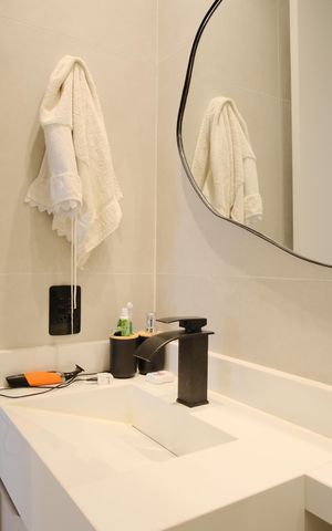 Apartamento à venda com 59m², 2 quartos e 1 vagaBanheiro Social
