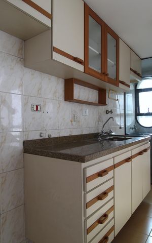 Apartamento à venda com 57m², 1 quarto e 1 vagaCozinha e Área de Serviço