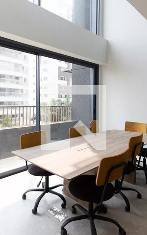 Apartamento à venda com 105m², 2 quartos e 2 vagas Apartamento à venda com 105m², 2 quartos e 2 vagasCoworking