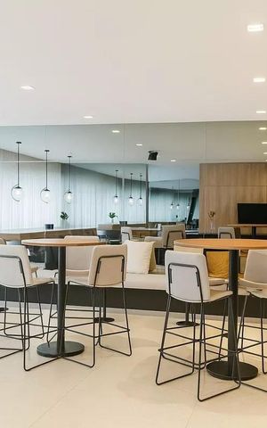 Apartamento à venda com 105m², 2 quartos e 2 vagas Apartamento à venda com 105m², 2 quartos e 2 vagasSalão de Festas