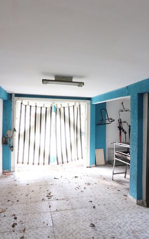 Casa à venda com 147m², 2 quartos e 3 vagasGaragem