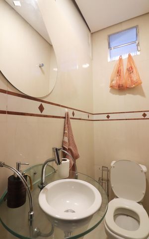 Casa à venda com 147m², 2 quartos e 3 vagasLavabo
