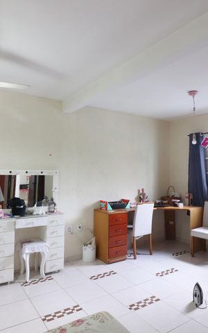 Casa à venda com 147m², 2 quartos e 3 vagasQuarto 2