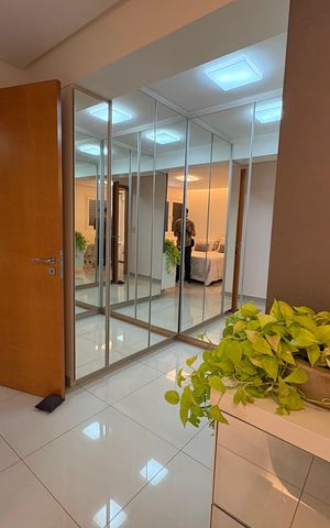 Apartamento à venda com 110m², 3 quartos e 2 vagas Apartamento à venda com 110m², 3 quartos e 2 vagasCloset