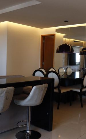 Apartamento à venda com 110m², 3 quartos e 2 vagasDetalhe Sala