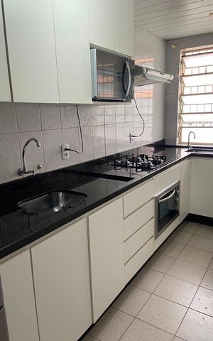 Apartamento à venda com 52m², 2 quartos e 1 vagaCozinha
