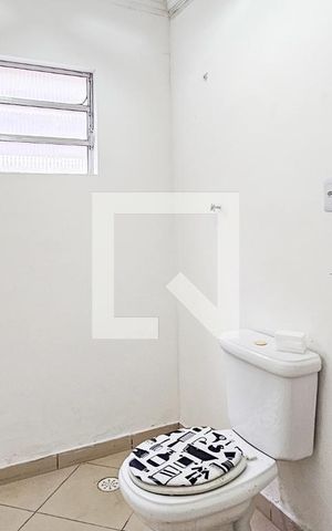 Casa à venda com 125m², 4 quartos e sem vagaBanheiro
