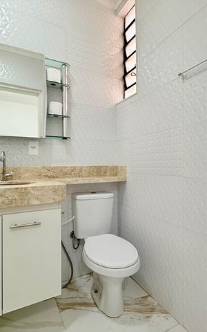 Casa para alugar com 160m², 4 quartos e 2 vagasBanheiro Social 