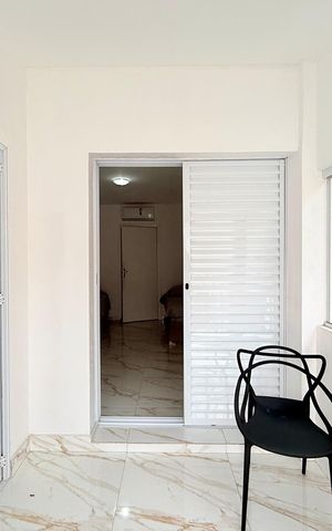 Casa para alugar com 160m², 4 quartos e 2 vagasSacada Suíte 1