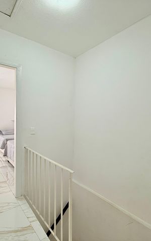 Casa para alugar com 160m², 4 quartos e 2 vagasCorredor Quartos 