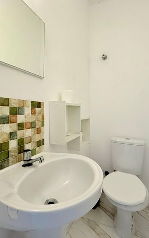Casa para alugar com 160m², 4 quartos e 2 vagasLavabo