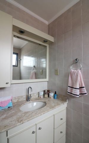 Apartamento à venda com 110m², 3 quartos e 2 vagasBanheiro Social