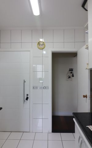 Apartamento à venda com 110m², 3 quartos e 2 vagasCozinha 