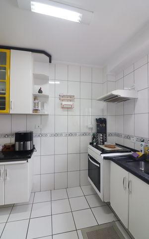 Apartamento à venda com 110m², 3 quartos e 2 vagasCozinha 