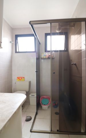 Apartamento à venda com 110m², 3 quartos e 2 vagasBanheiro Social