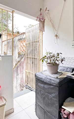 Casa à venda com 80m², 2 quartos e 1 vaga Casa à venda com 80m², 2 quartos e 1 vagaÁrea de Serviço
