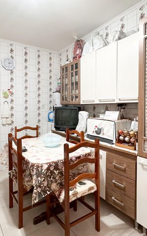 Casa à venda com 80m², 2 quartos e 1 vaga Casa à venda com 80m², 2 quartos e 1 vagaCozinha