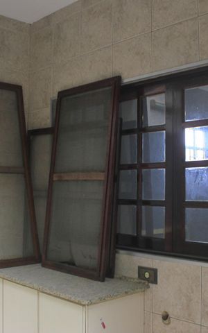Casa à venda com 210m², 3 quartos e sem vagaQuintal e lavanderia