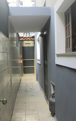 Casa à venda com 210m², 3 quartos e sem vagaQuintal e lavanderia